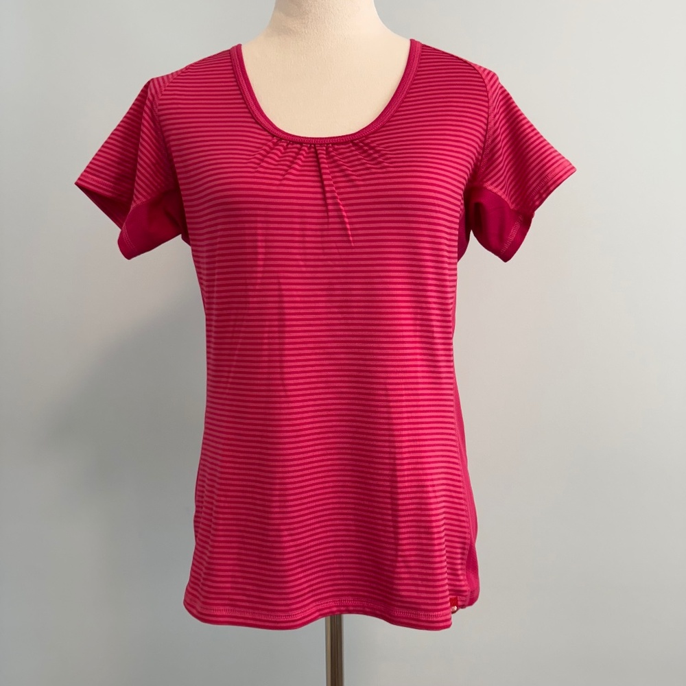 The North Face Women’s striped outdoor hiking camping wicking top Size‎ L